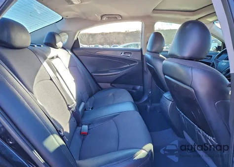 2013 Hyundai Sonata Se z USA, uszkodzony, nr VIN 5NPEC4AC5DH691046